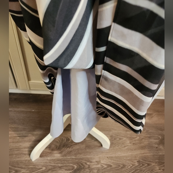 Anne Klein Midi Skirt - Picture 3 of 6